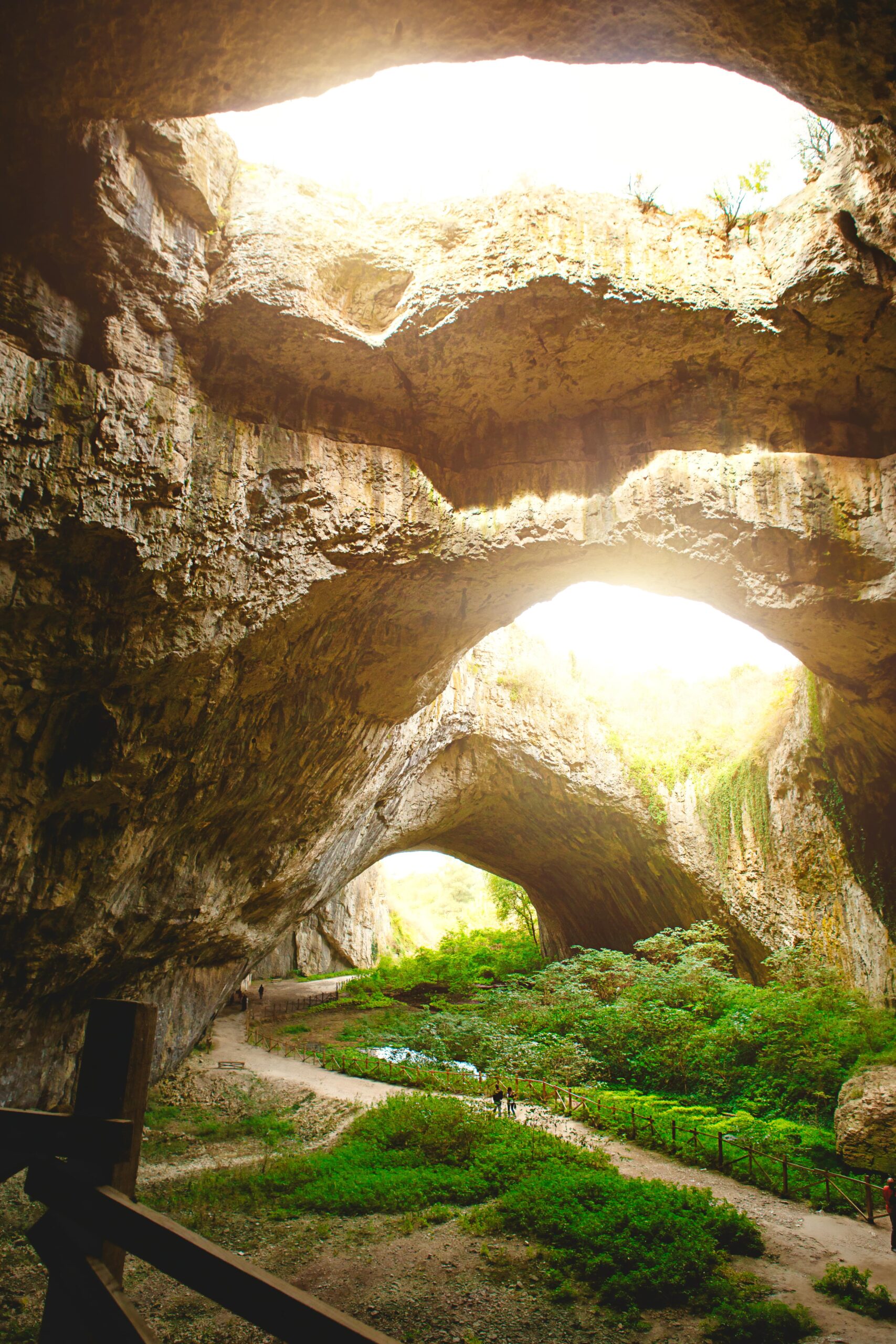 Discover the Cave Gardens – Just 3 Minutes from Arkana